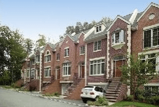 16 CANDLEWOOD Drive, Unit #16, Old Tappan